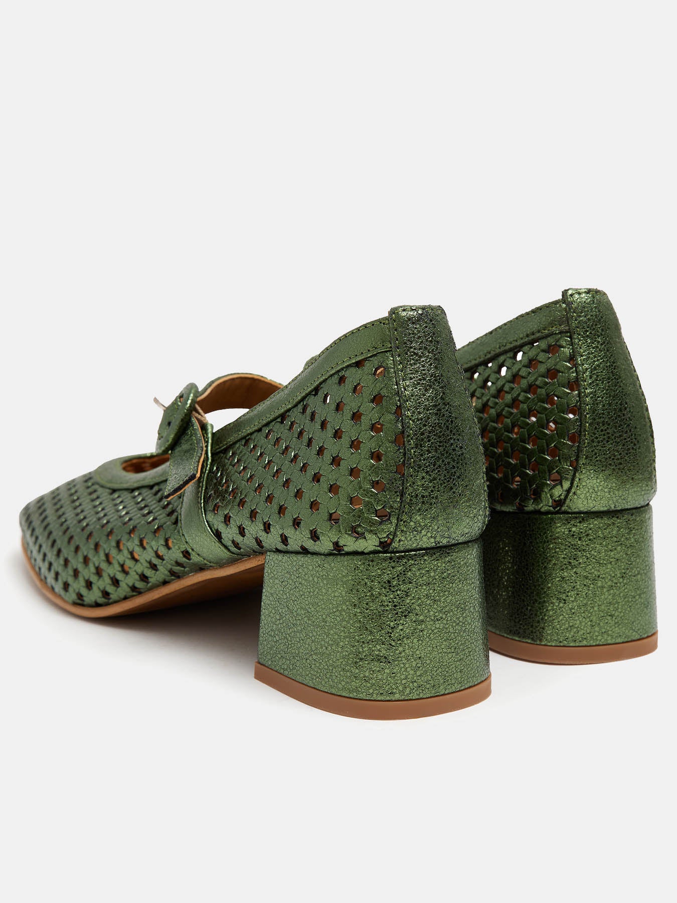 Zapato de mujer en piel con tacón bajo. Nancy - Image 3