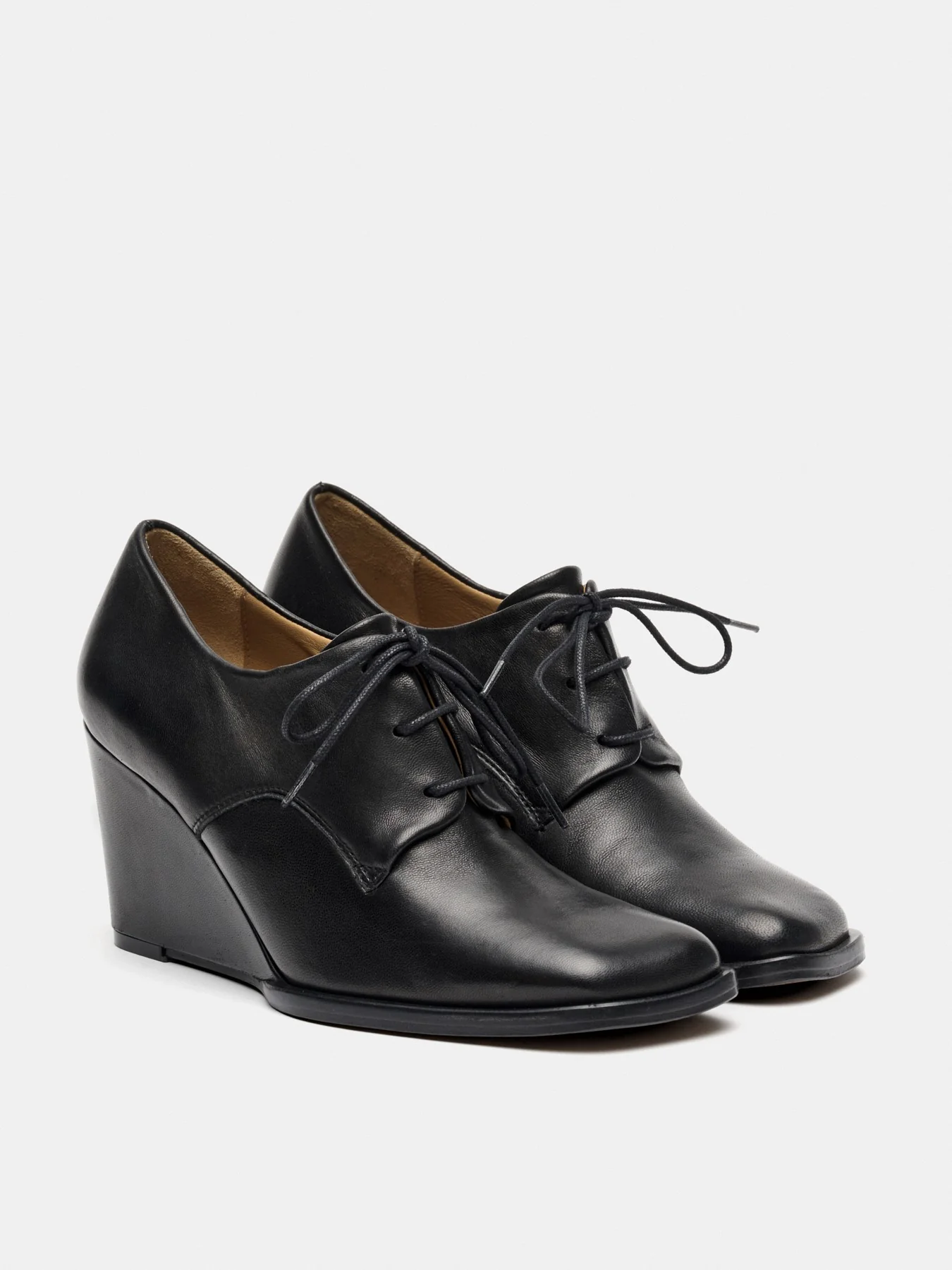 Zapato de mujer en piel con tacón alto. Magda - Image 2