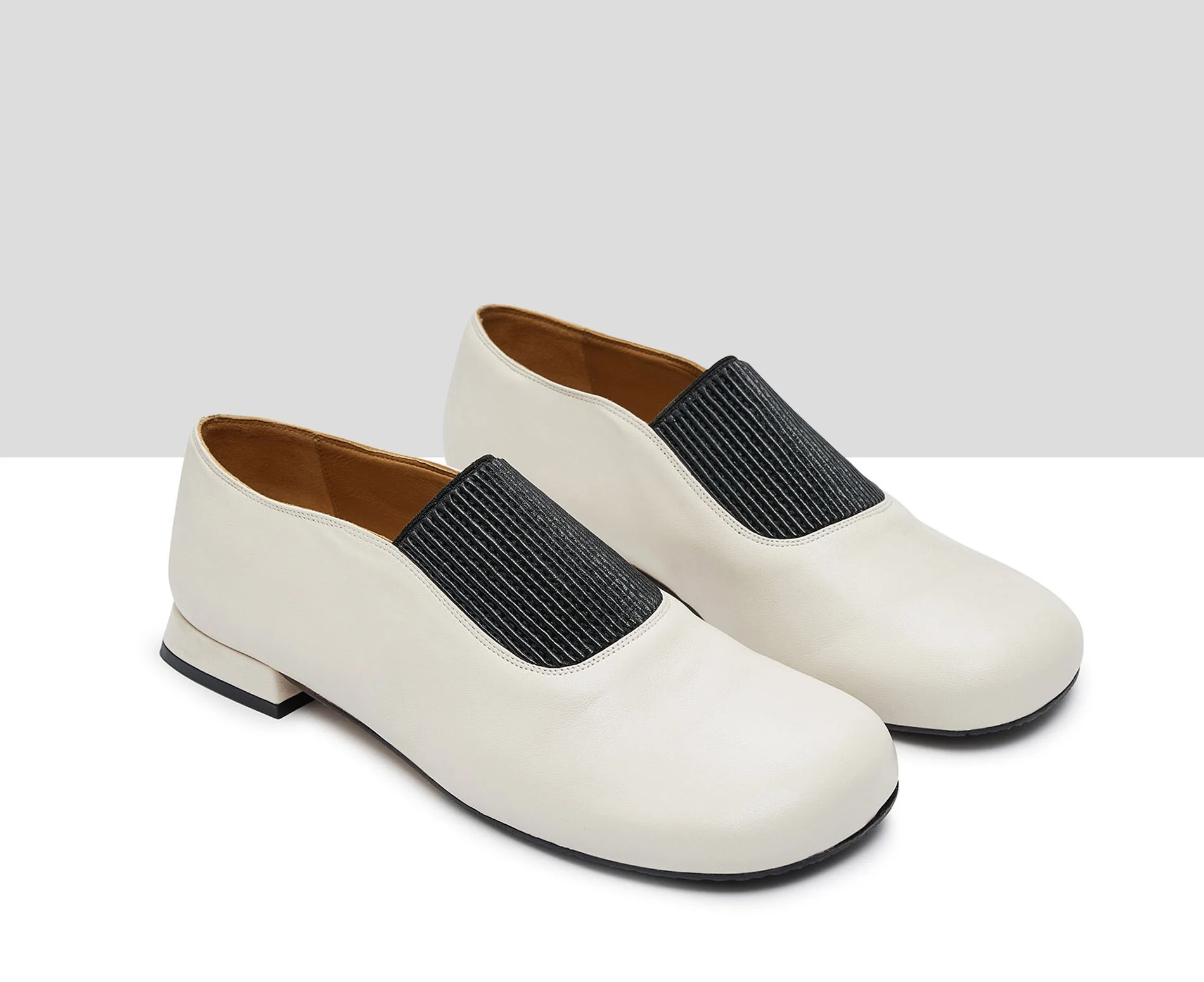 Zapato de mujer en piel con tacón bajo. Kika - Image 4