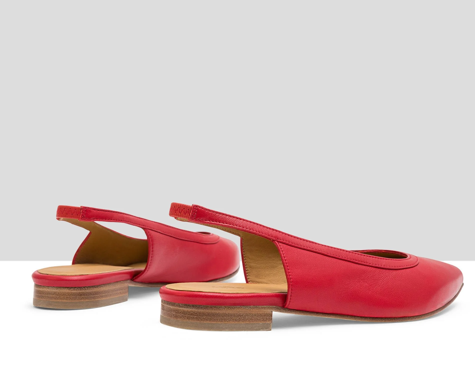 Zapato de mujer en piel con tacón bajo. Lexa - Image 4