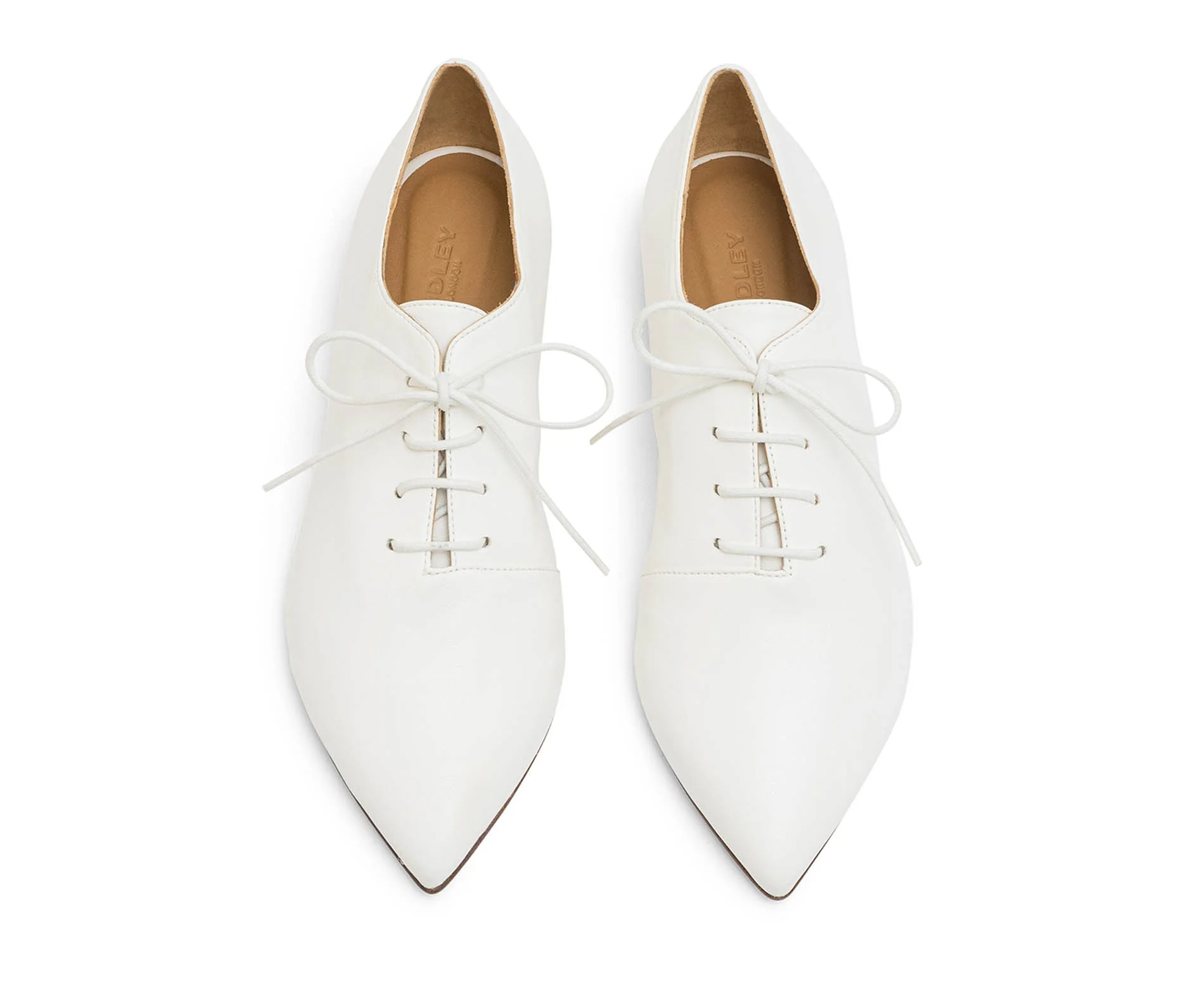 Zapato de mujer en piel con tacón bajo. Lika - Image 4