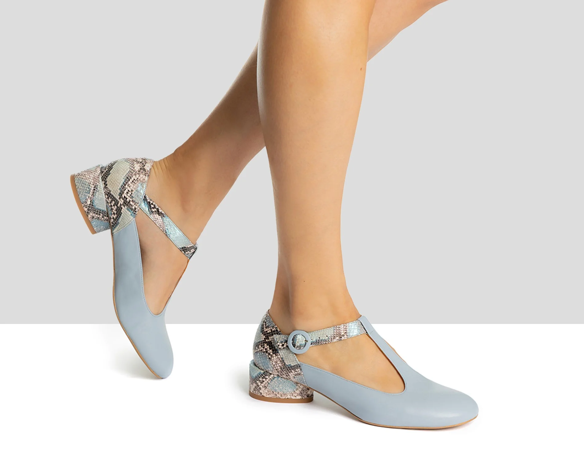 Zapato de mujer en piel con tacón bajo. Linara - Image 2