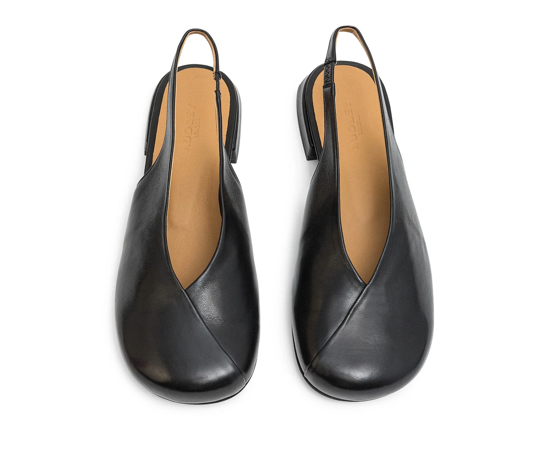 Zapato de mujer en piel con tacón bajo. Lucy - Image 4