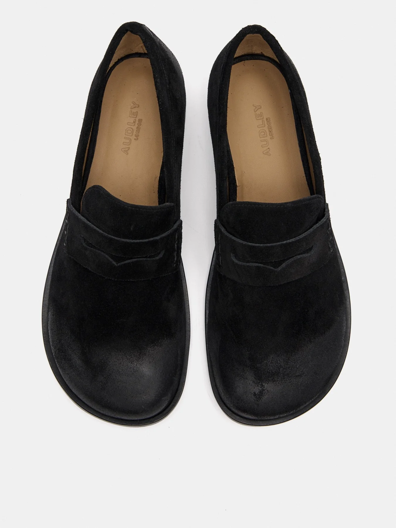 Zapato de mujer en piel con tacón bajo. Melia - Image 3