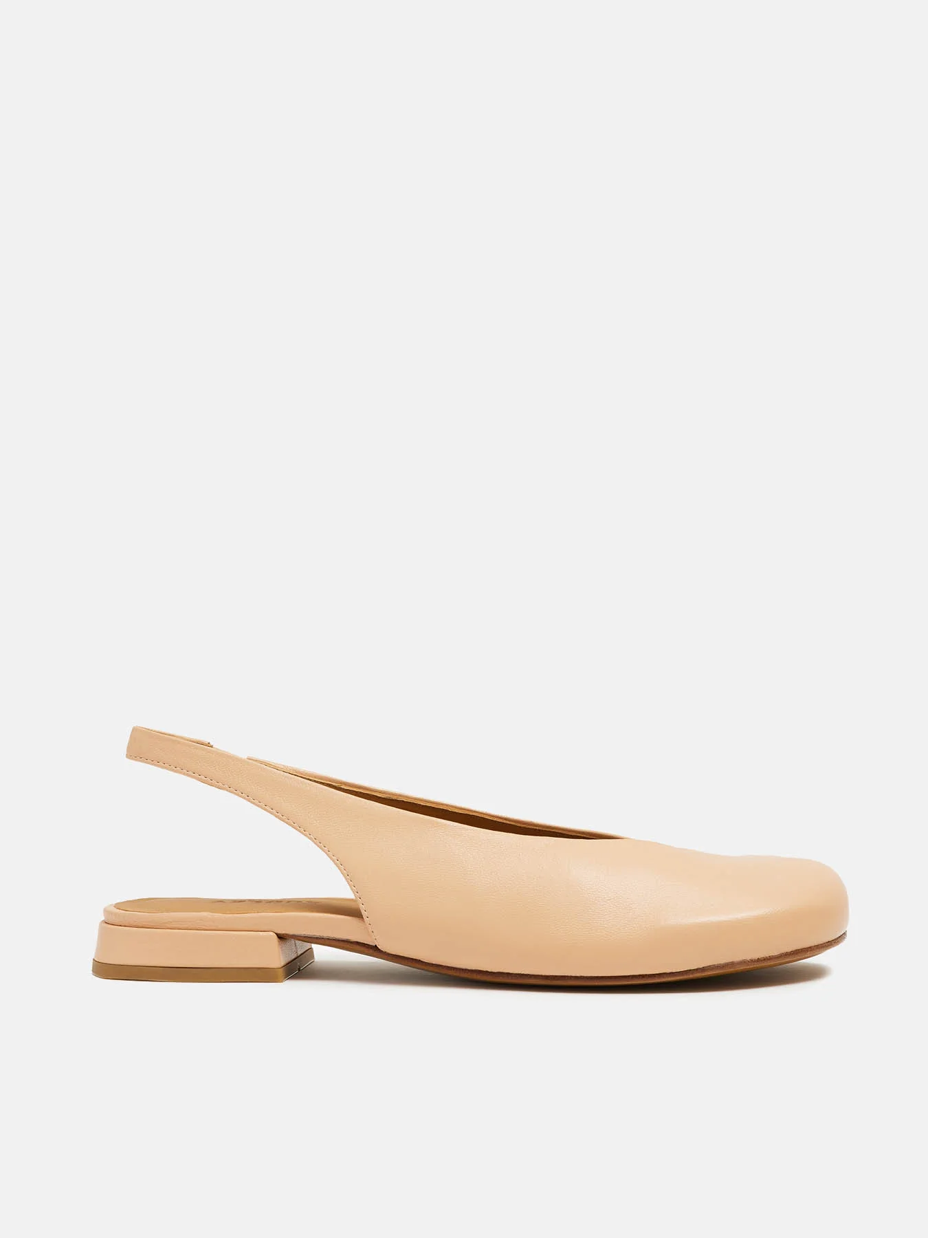 Zapato de mujer en piel con tacón bajo. Nariel - Image 2
