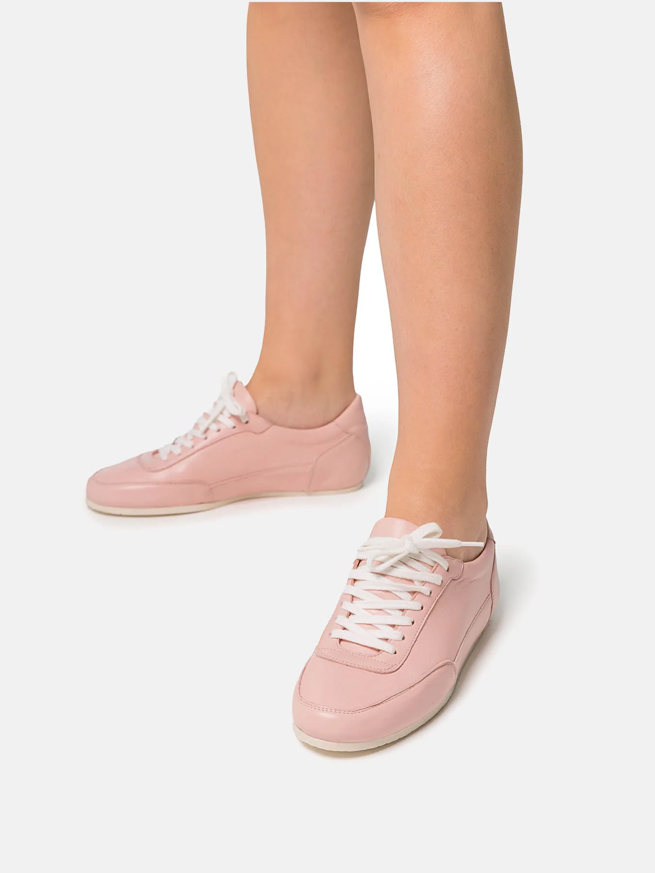 Zapato de mujer en piel con tacón bajo. Naysha - Image 4