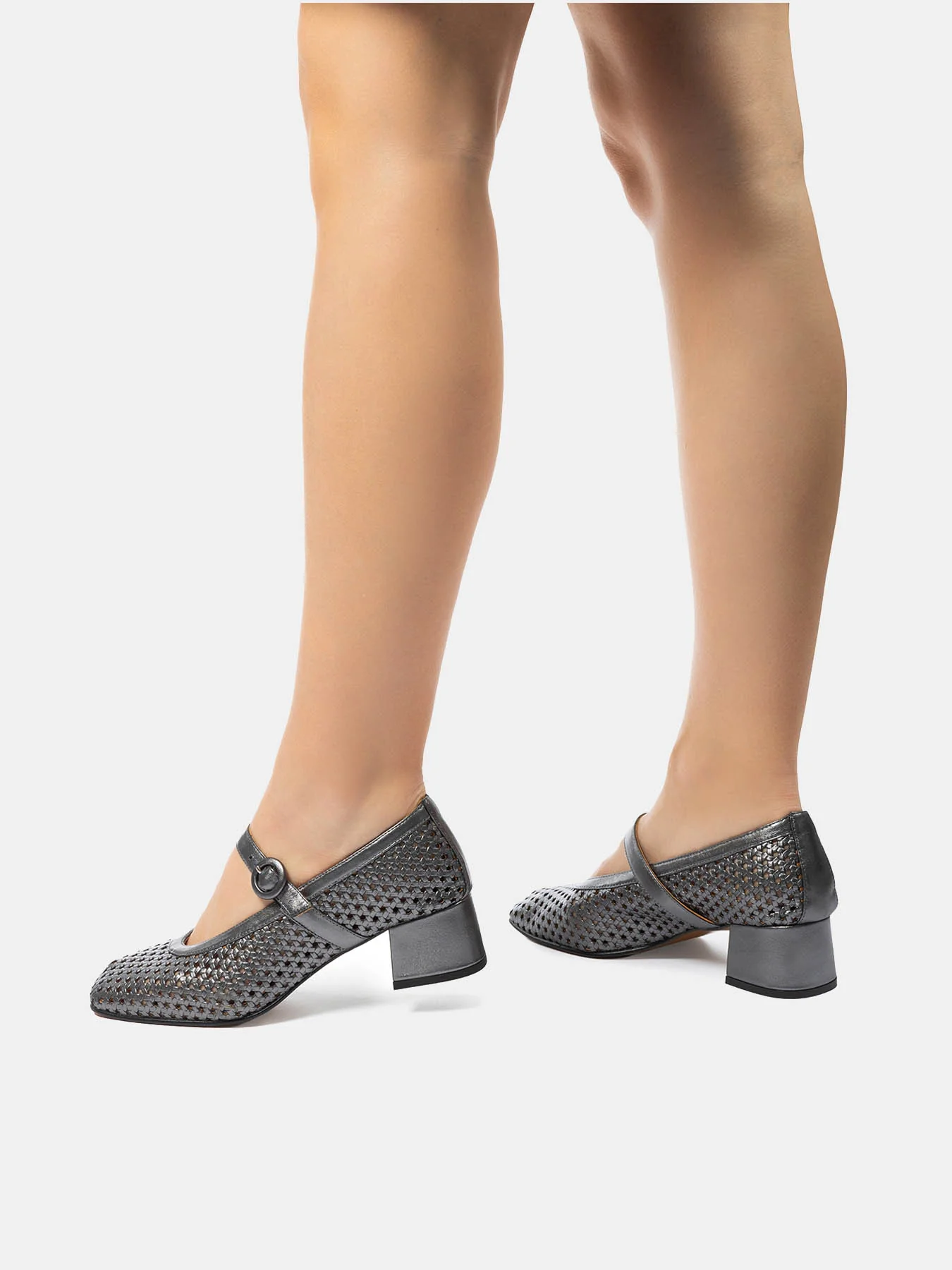 Zapato de mujer en piel con tacón bajo. Nelda - Image 4
