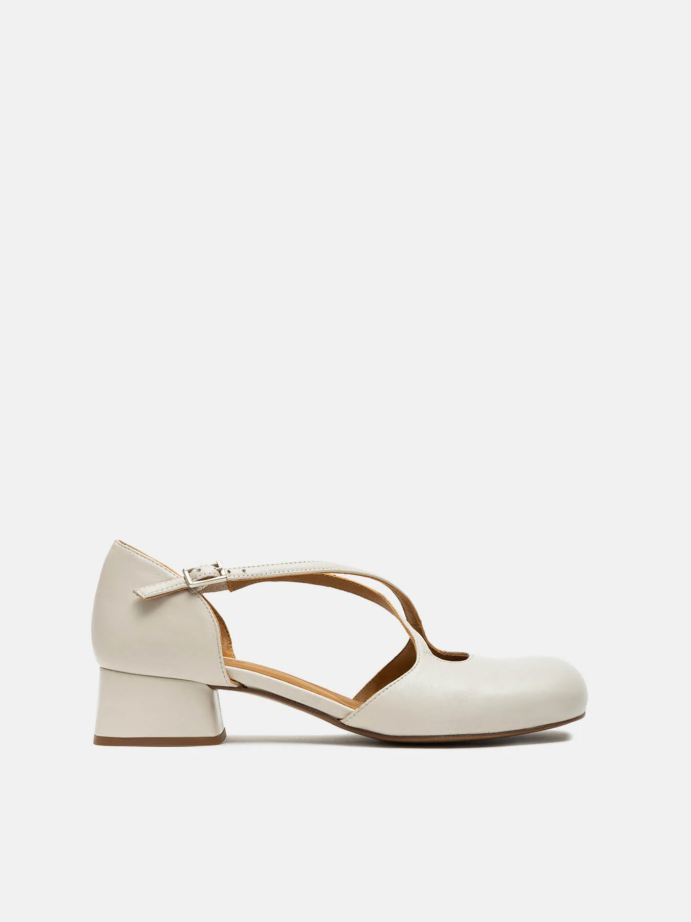 Zapato de mujer en piel con tacón bajo. Nia - Image 2