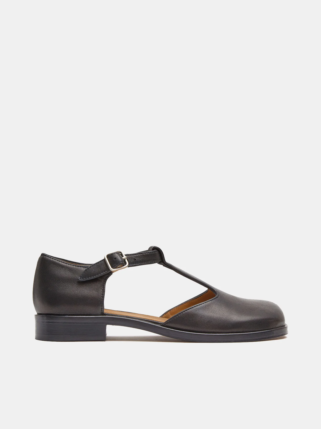 Zapato de mujer en piel con tacón bajo. Noemi - Image 2