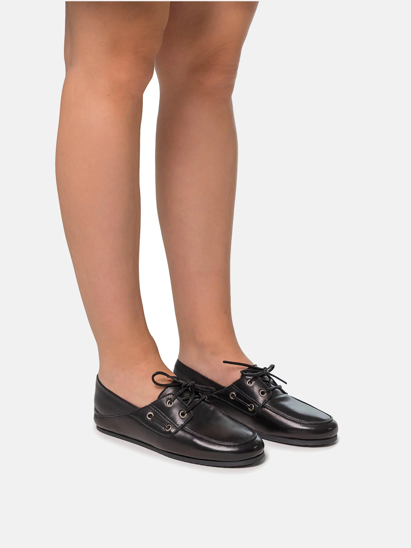 Zapato de mujer en piel con tacón bajo. Norabel - Image 4
