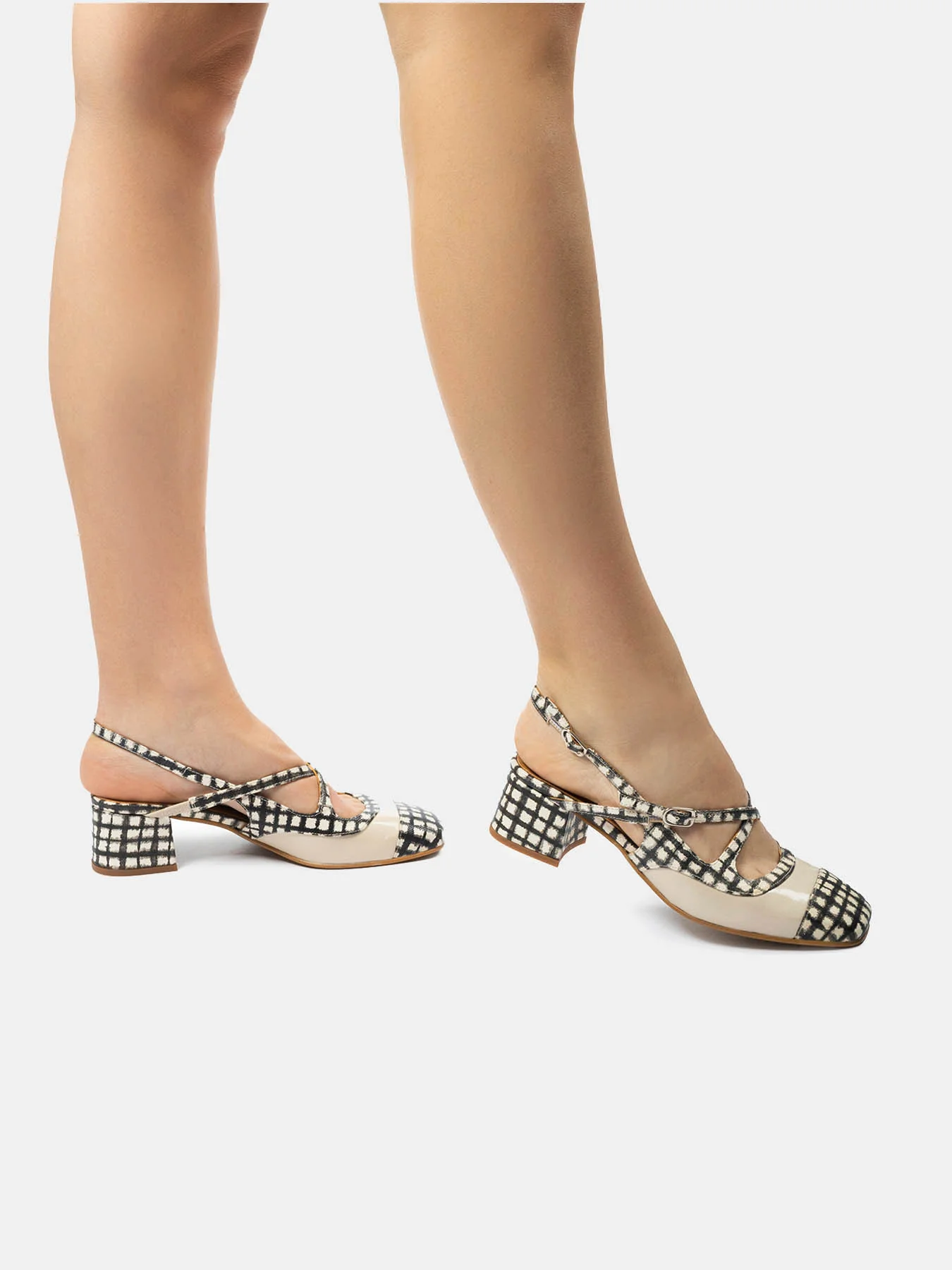 Zapato de mujer en piel con tacón bajo. Norma - Image 4