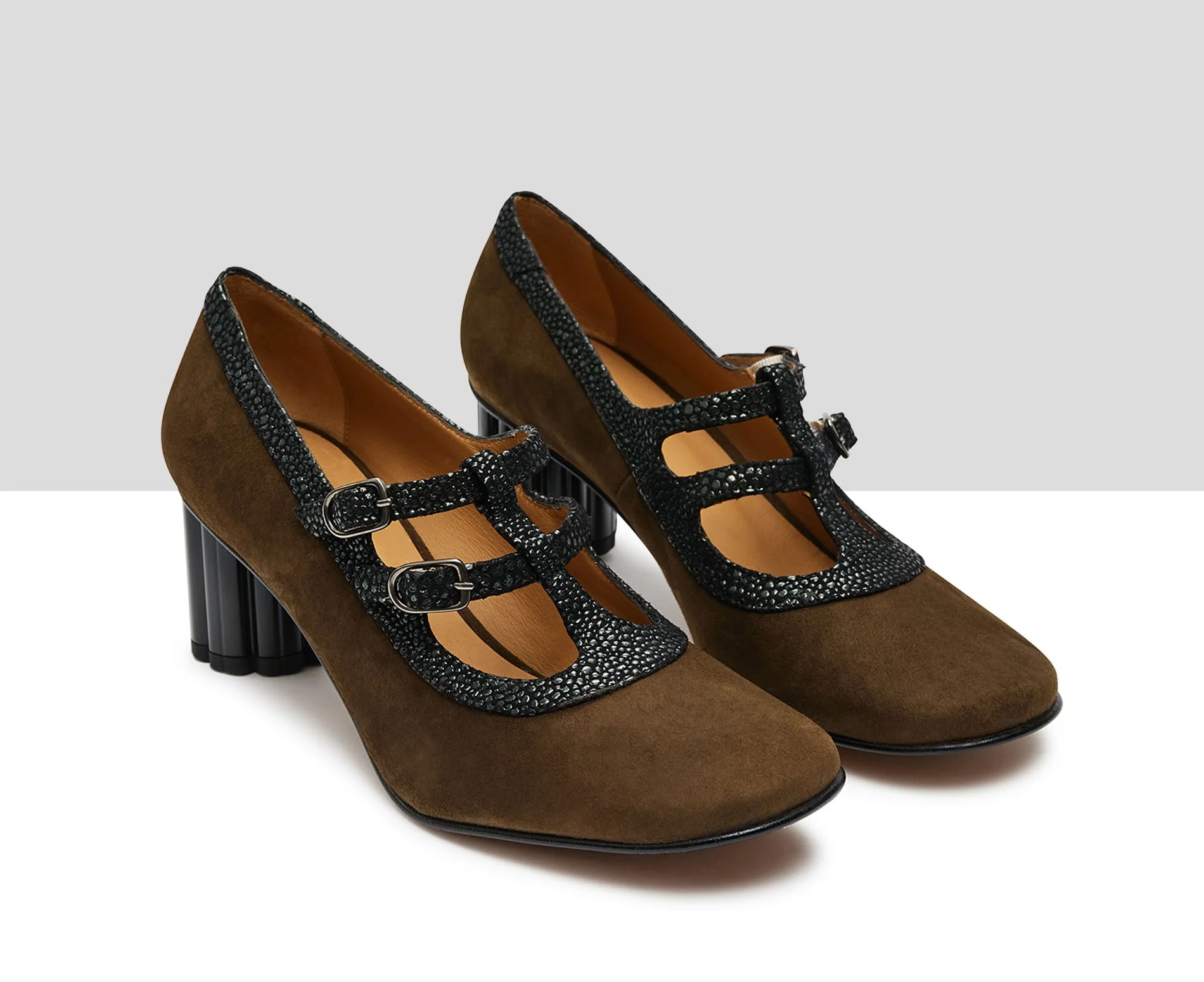 Zapato de mujer en piel con tacón medio. Ileana - Image 2