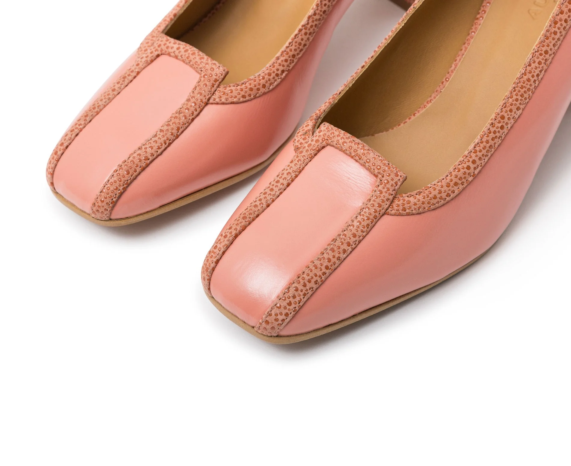 Zapato de mujer en piel con tacón medio. Janel - Image 5