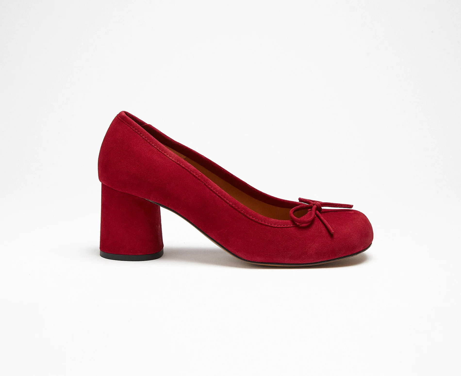 Zapato de mujer en piel con tacón medio. Kanna - Image 2