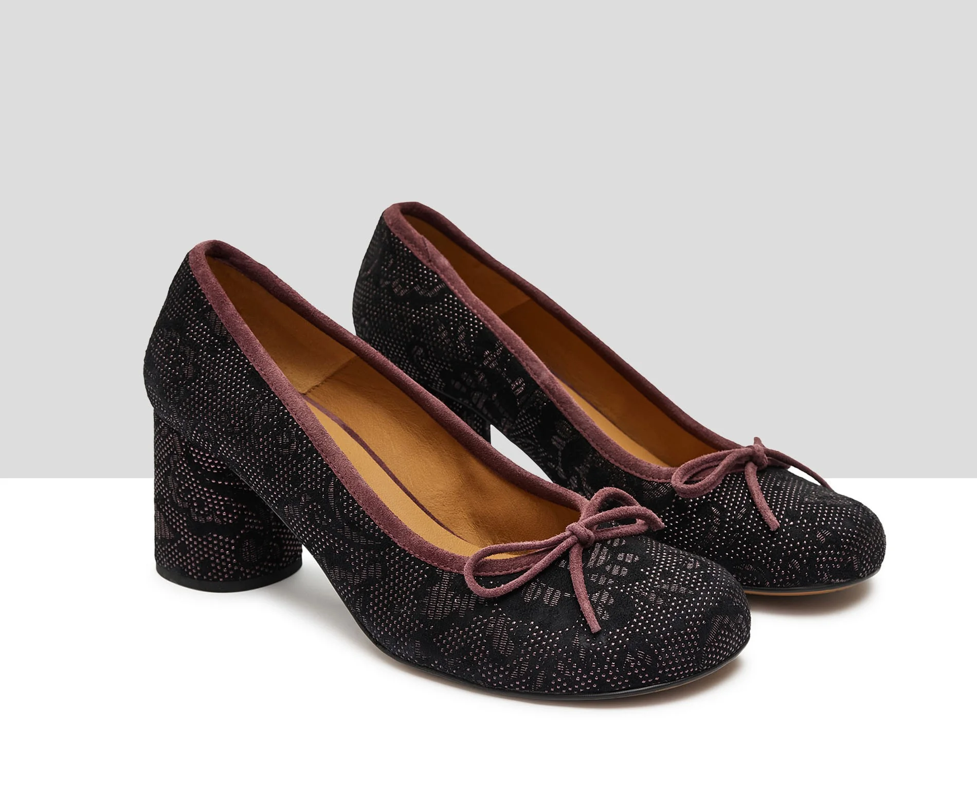 Zapato de mujer en piel con tacón medio. Kris - Image 3