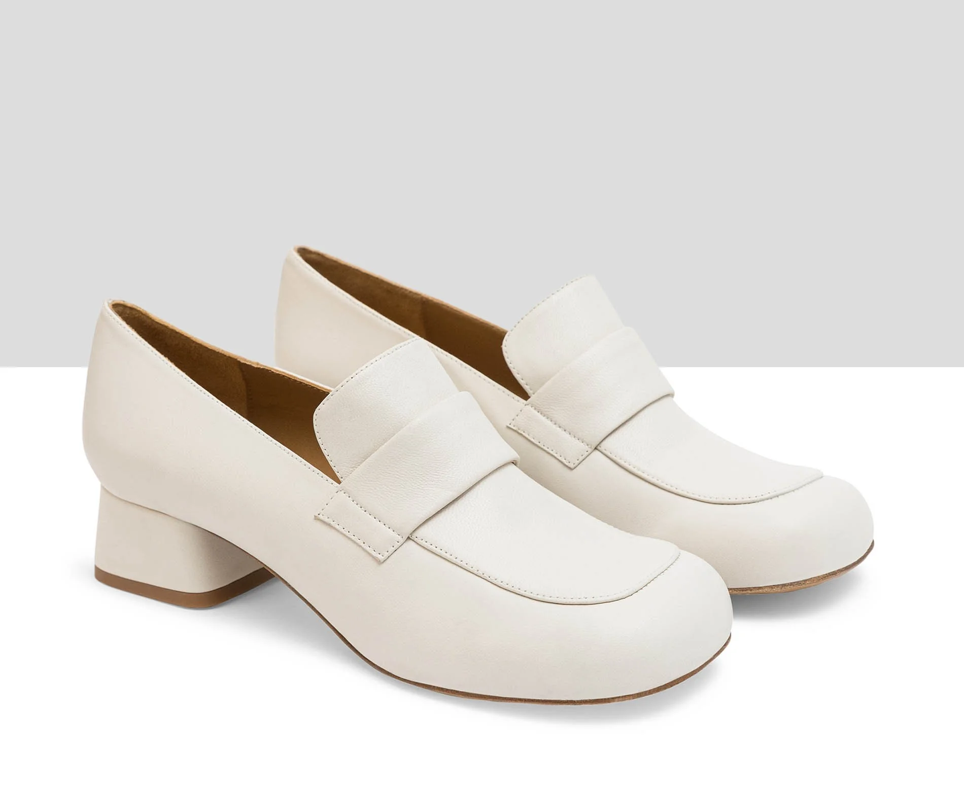 Zapato de mujer en piel con tacón medio. Lanai - Image 3