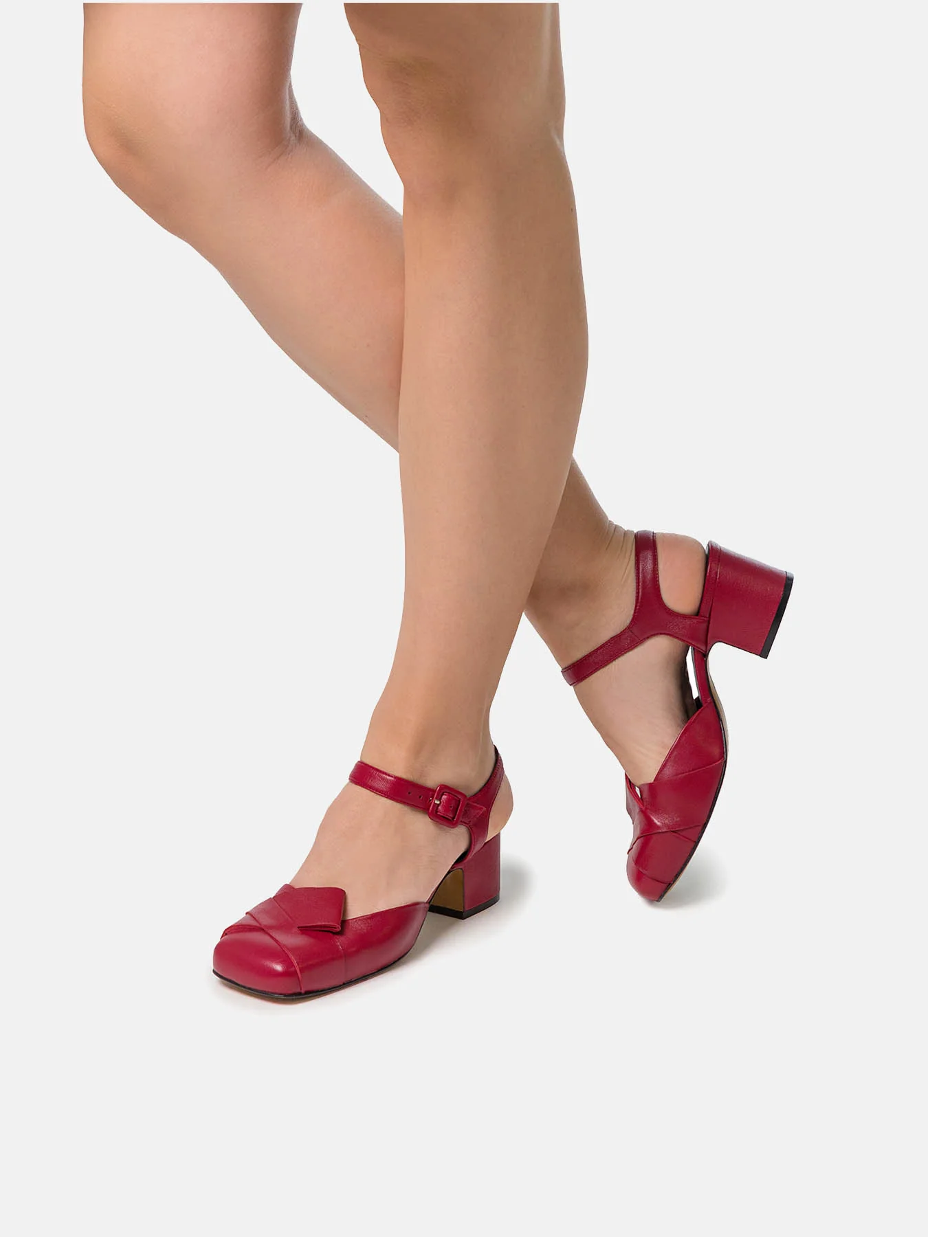 Zapato de mujer en piel con tacón medio. Noelia - Image 4